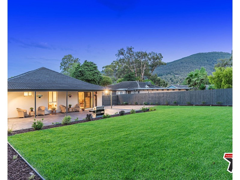 26 Yeaman Road, Montrose VIC 3765