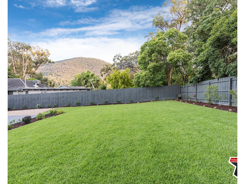 26 Yeaman Road, Montrose VIC 3765