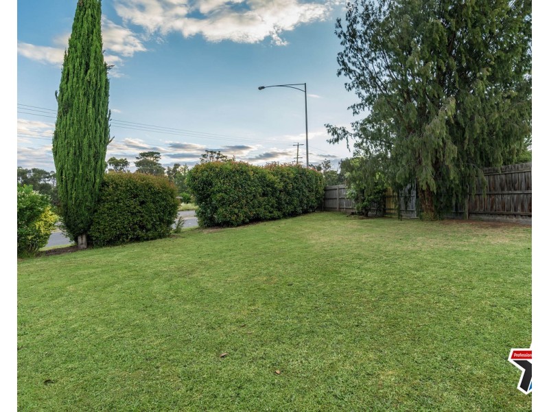 403 Warburton Highway, Wandin North VIC 3139