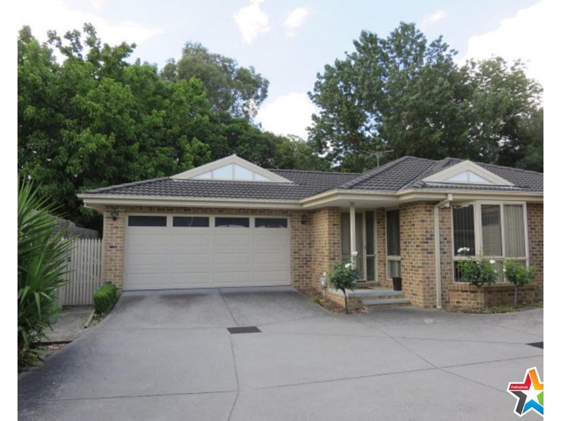 2/73 Cardigan Road, Mooroolbark VIC 3138