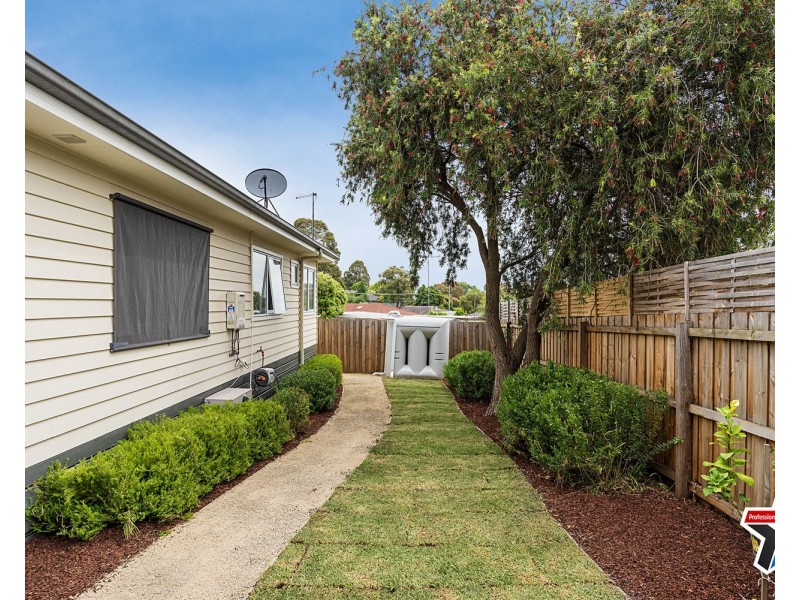 5a Wyuna Walk, Mooroolbark VIC 3138
