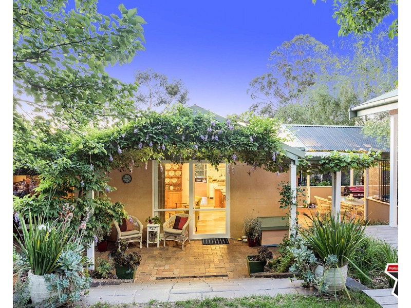 2 Erang Court, Mooroolbark VIC 3138