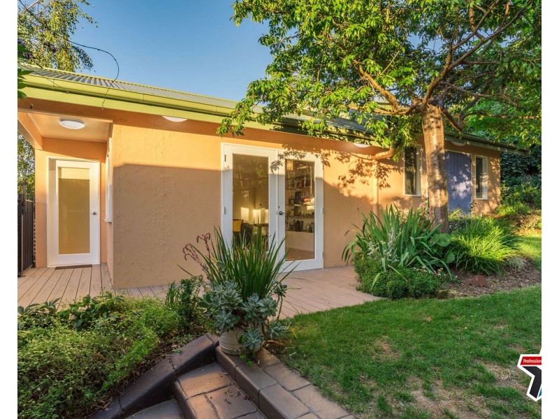 2 Erang Court, Mooroolbark VIC 3138