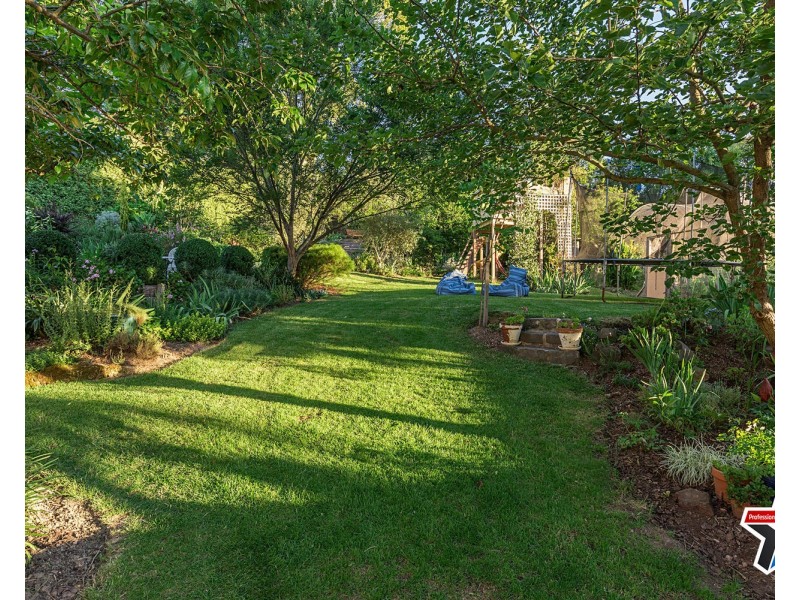 2 Erang Court, Mooroolbark VIC 3138
