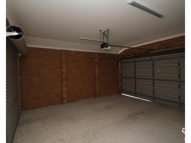 1/13 Railway Crescent, Croydon VIC 3136