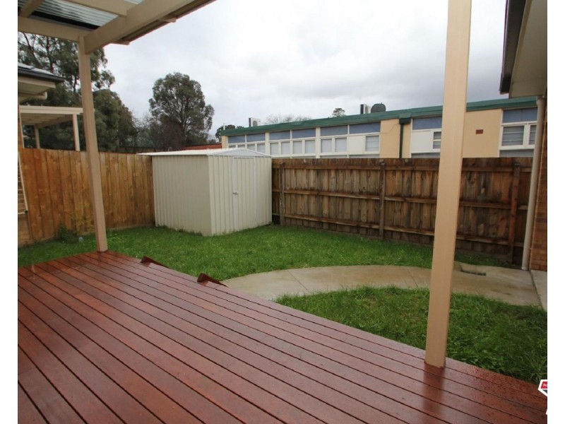 1/13 Railway Crescent, Croydon VIC 3136