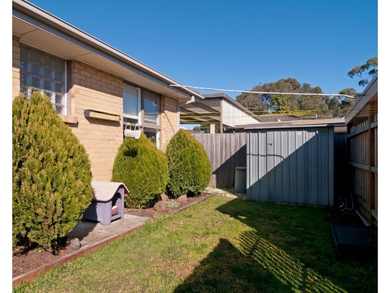 5 Lawson Road, Mooroolbark VIC 3138