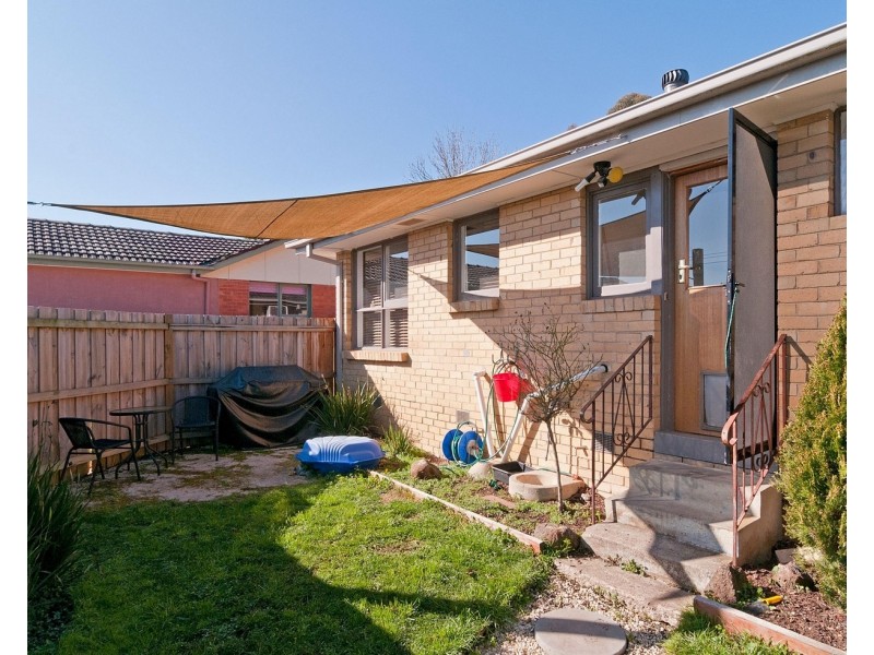 5 Lawson Road, Mooroolbark VIC 3138