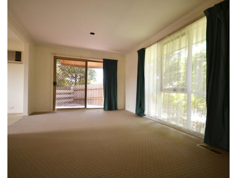 6/212 Hull Road, Mooroolbark VIC 3138