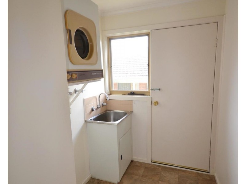 6/212 Hull Road, Mooroolbark VIC 3138