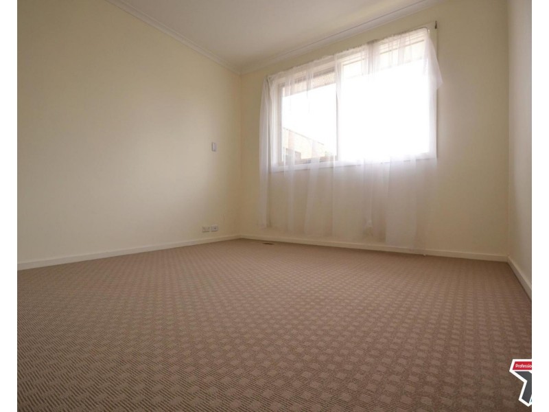 6/212 Hull Road, Mooroolbark VIC 3138