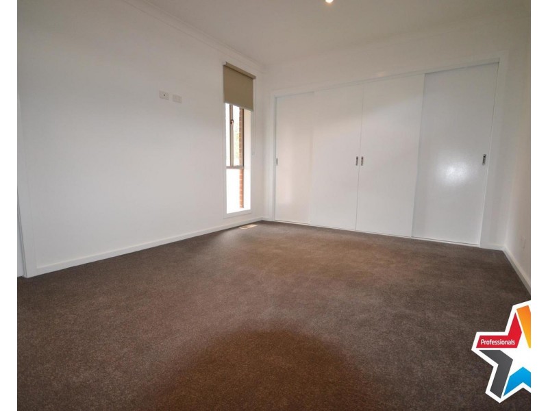 55a Cardigan Road, Mooroolbark VIC 3138