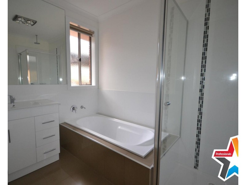55a Cardigan Road, Mooroolbark VIC 3138