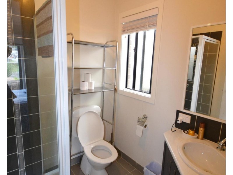42 Hedwig Drive, Mooroolbark VIC 3138