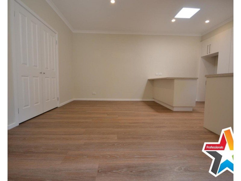 2/4 Carole Avenue, Chirnside Park VIC 3116