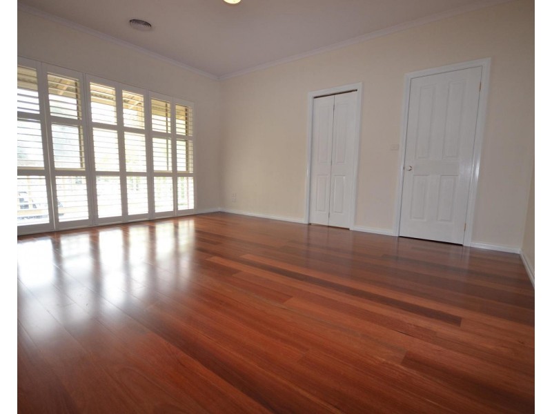 20 Masefield Avenue, Mooroolbark VIC 3138