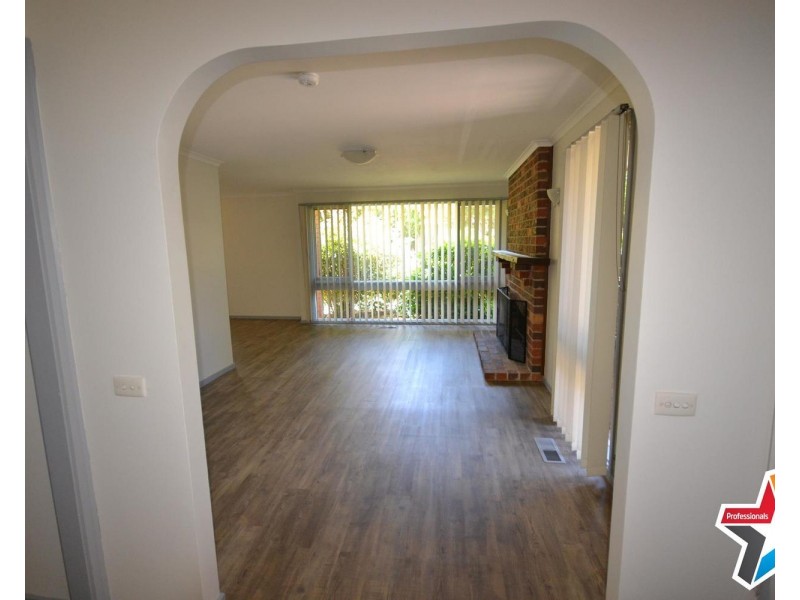 2 Contour Court, Chirnside Park VIC 3116