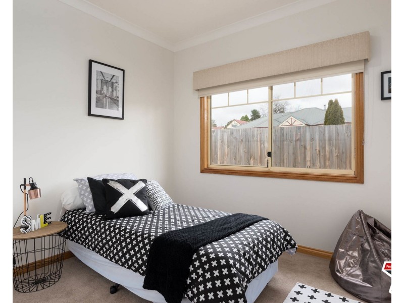 23 Prospect Road, Wandin North VIC 3139