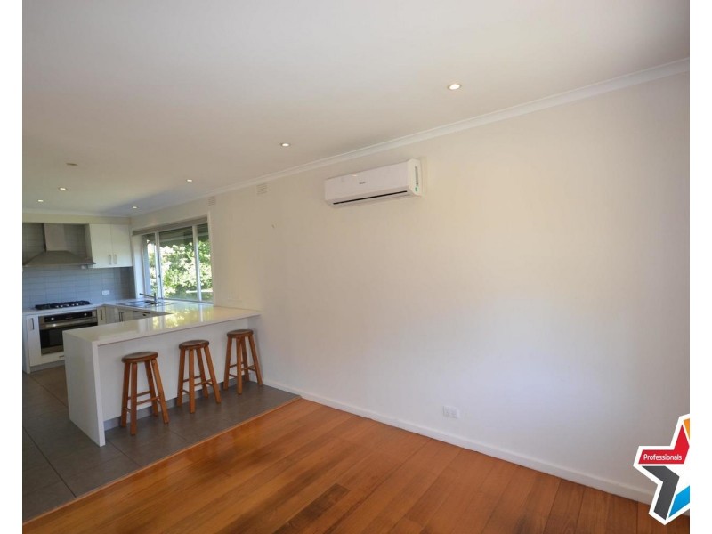 7 St Andrews Road, Bayswater VIC 3153