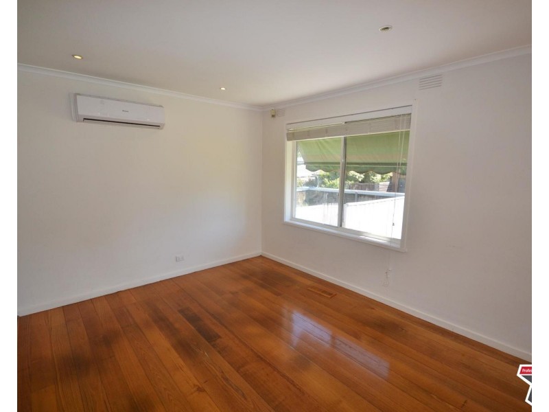 7 St Andrews Road, Bayswater VIC 3153