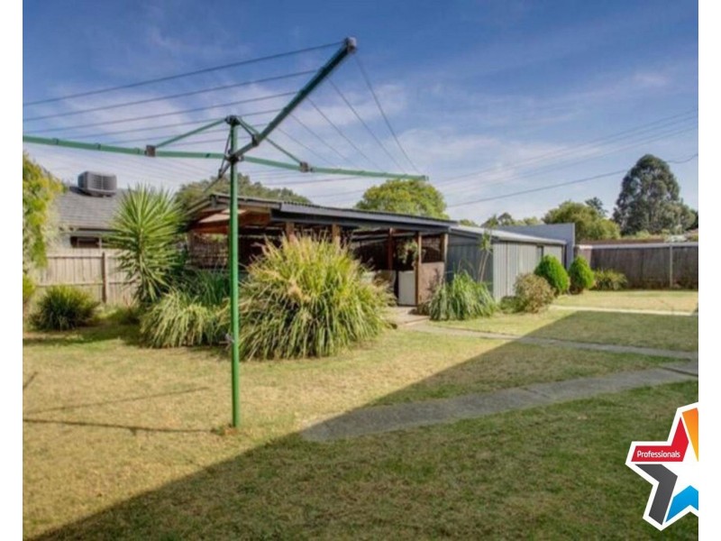 7 St Andrews Road, Bayswater VIC 3153