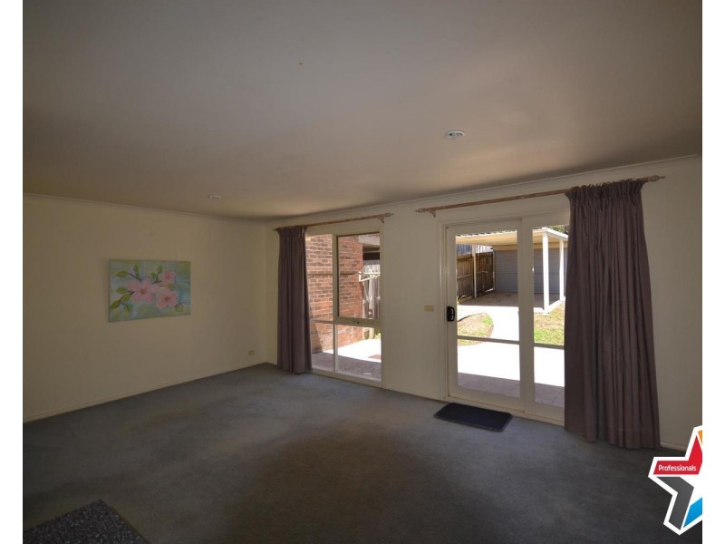 21 Meadowgate Drive, Chirnside Park VIC 3116
