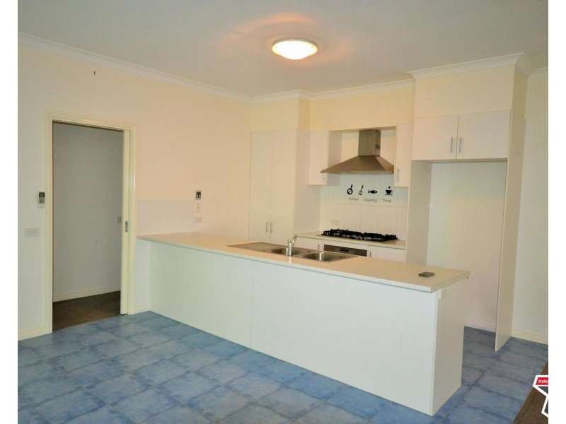 12A Lansell Road, Mooroolbark VIC 3138