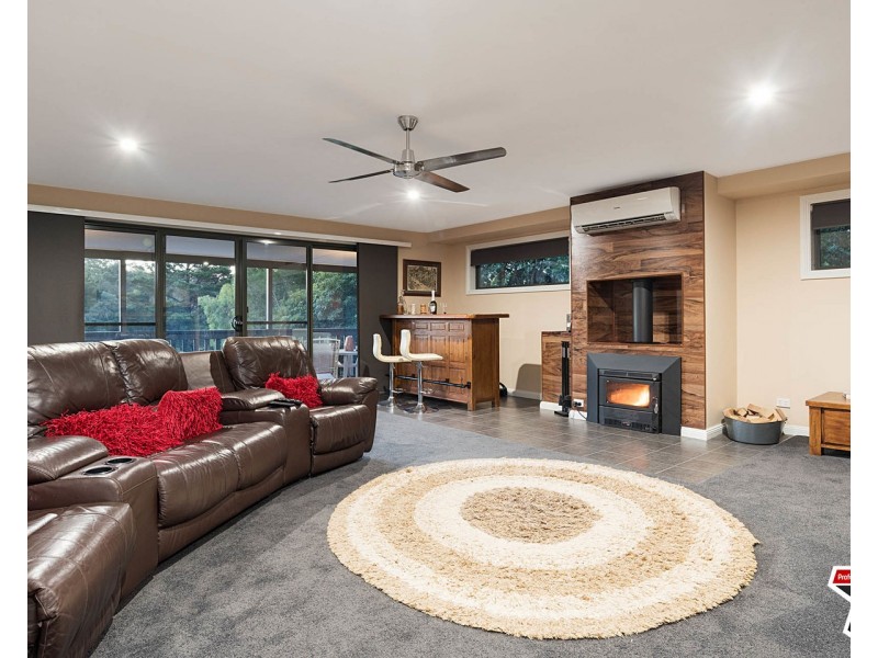 51-53 Russell Street, Mount Evelyn VIC 3796