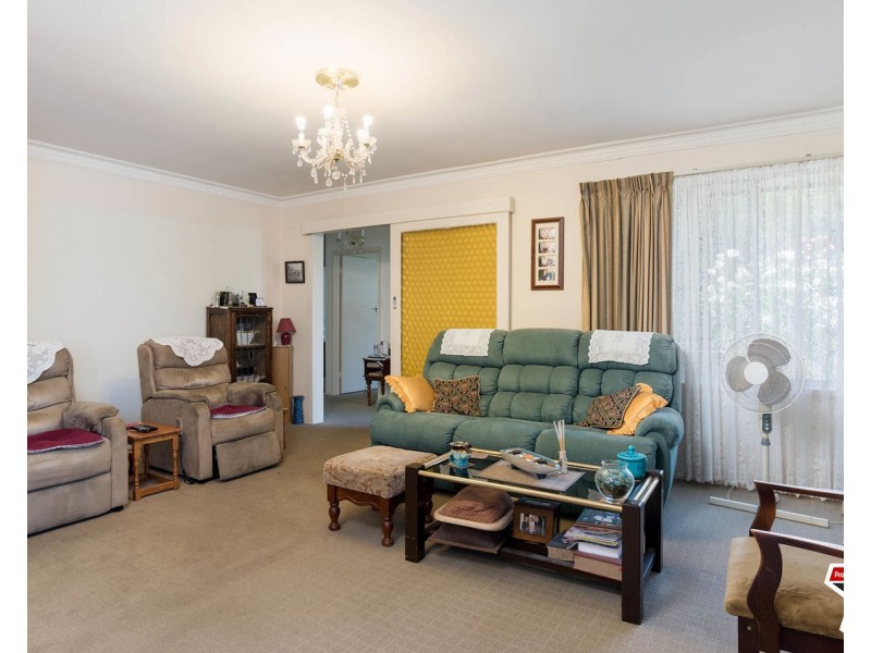 3 Uralla Court, Mooroolbark VIC 3138