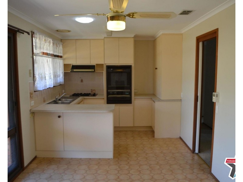 2/26 Jackson Street, Croydon VIC 3136