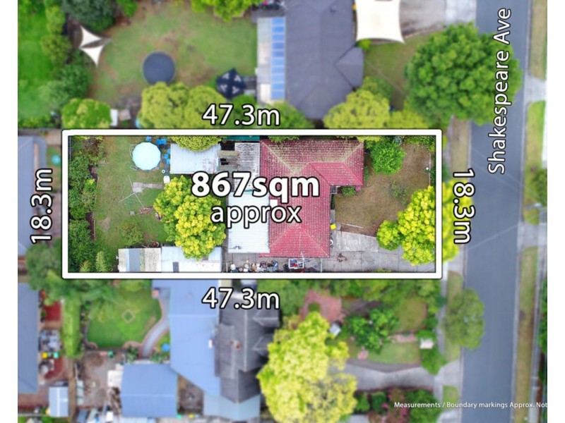 15 Shakespeare Avenue, Mooroolbark VIC 3138