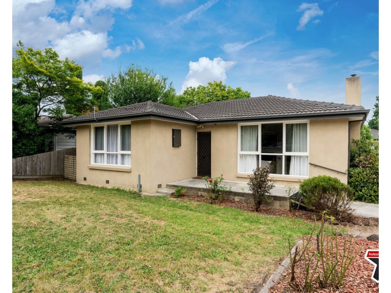 26 Kipling Avenue, Mooroolbark VIC 3138