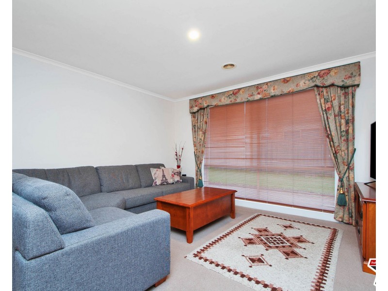 24 Glencoe Place, Lilydale VIC 3140