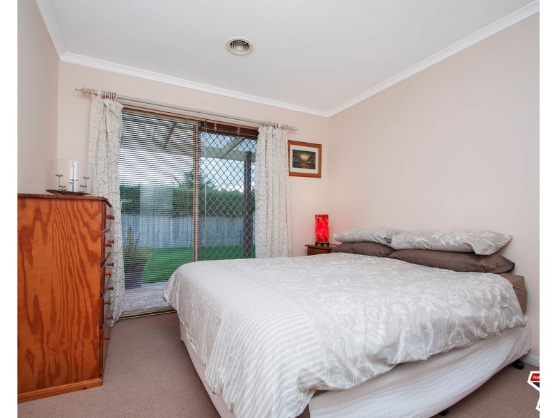 24 Glencoe Place, Lilydale VIC 3140