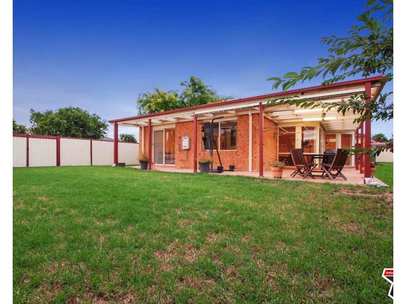 24 Glencoe Place, Lilydale VIC 3140