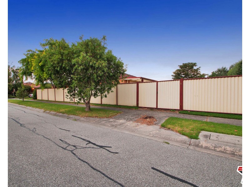 24 Glencoe Place, Lilydale VIC 3140