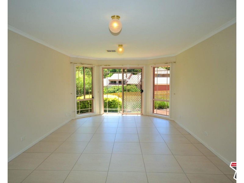 34 Kirkford Drive, Mooroolbark VIC 3138