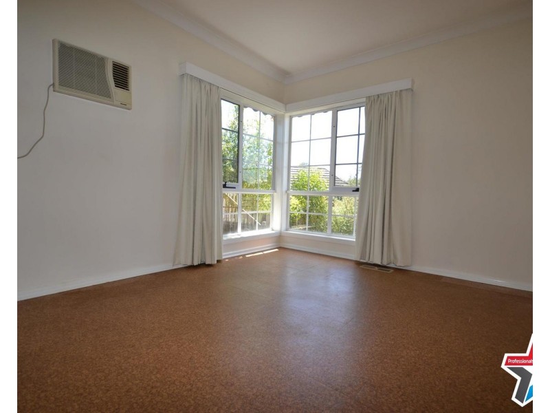 16 Celeste Court, Chirnside Park VIC 3116