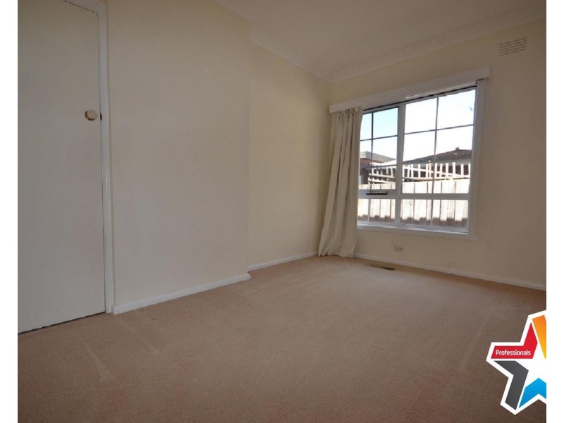 16 Celeste Court, Chirnside Park VIC 3116