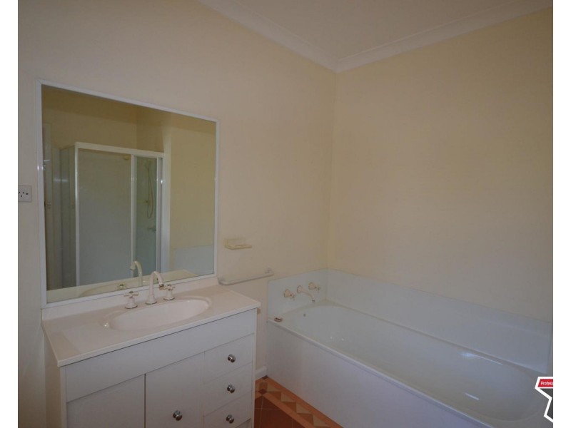 16 Celeste Court, Chirnside Park VIC 3116