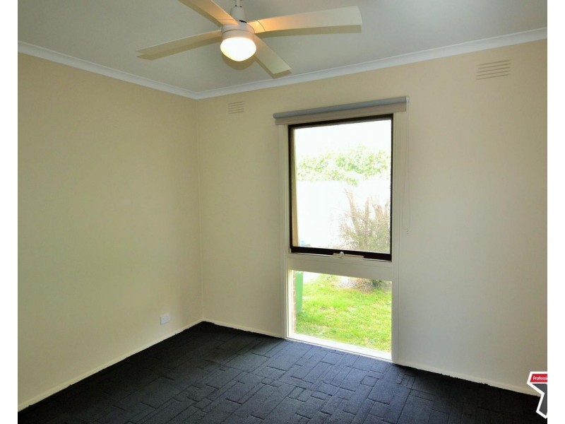 3/57 Mount View Parade, Croydon VIC 3136