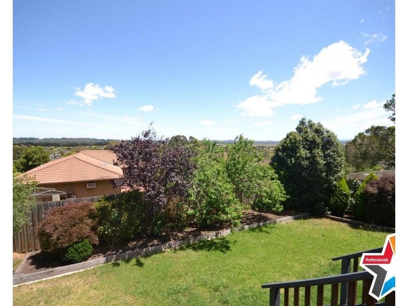 15 Edward Road, Chirnside Park VIC 3116