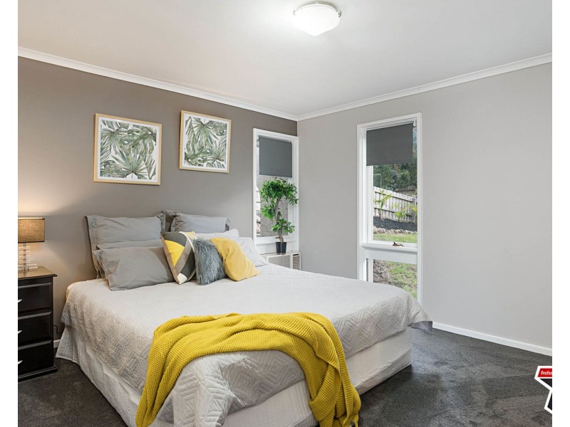 25 Myoora Drive, Mooroolbark VIC 3138