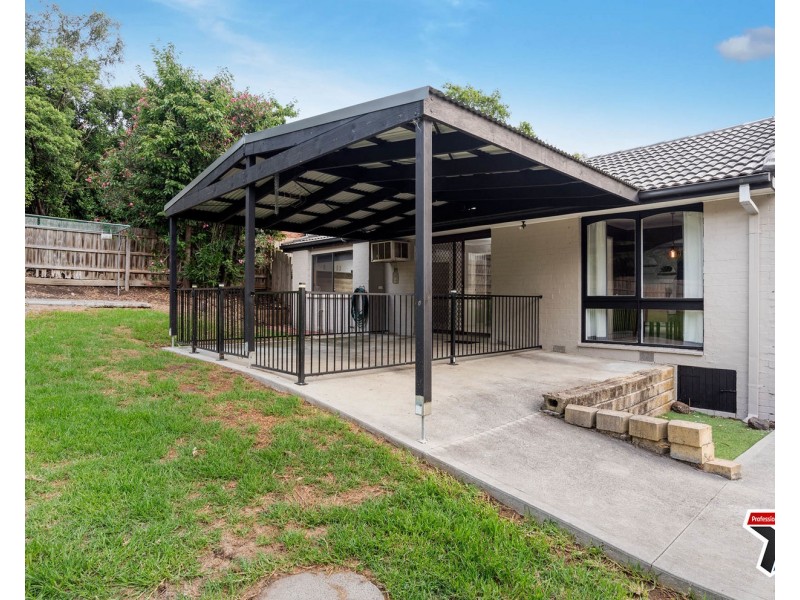 25 Myoora Drive, Mooroolbark VIC 3138