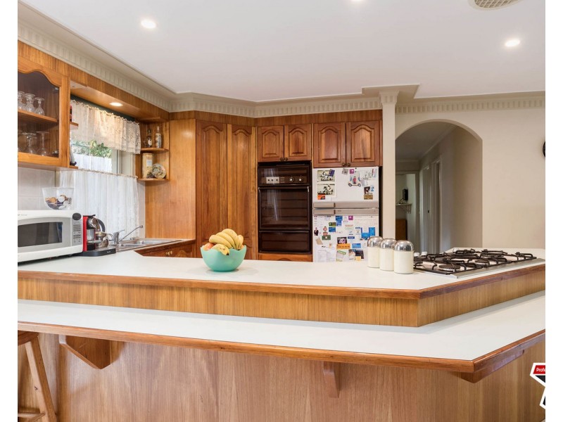 6 Willow Court, Kilsyth VIC 3137