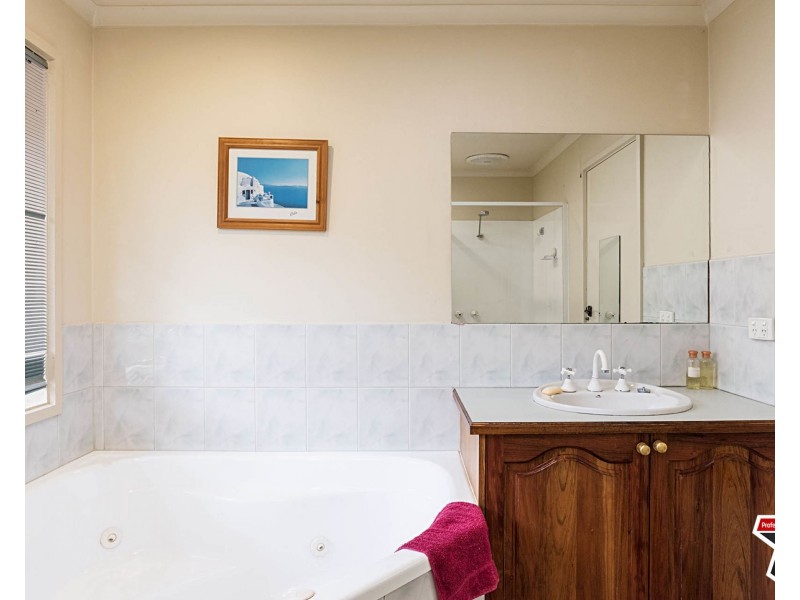 6 Willow Court, Kilsyth VIC 3137