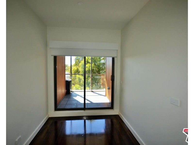 308/211 Mt Dandenong Road, Croydon VIC 3136