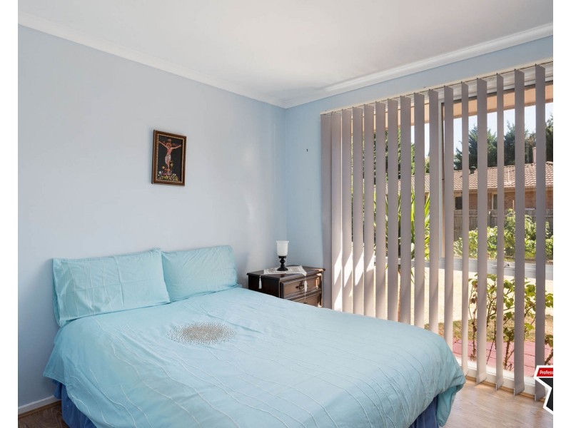 6 Dinsdale Court, Mooroolbark VIC 3138