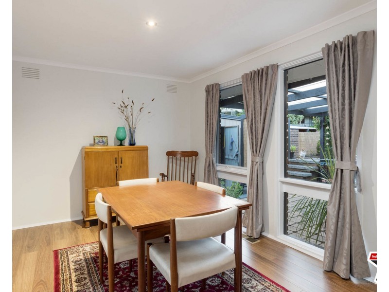 5 Sunburst Court, Mooroolbark VIC 3138