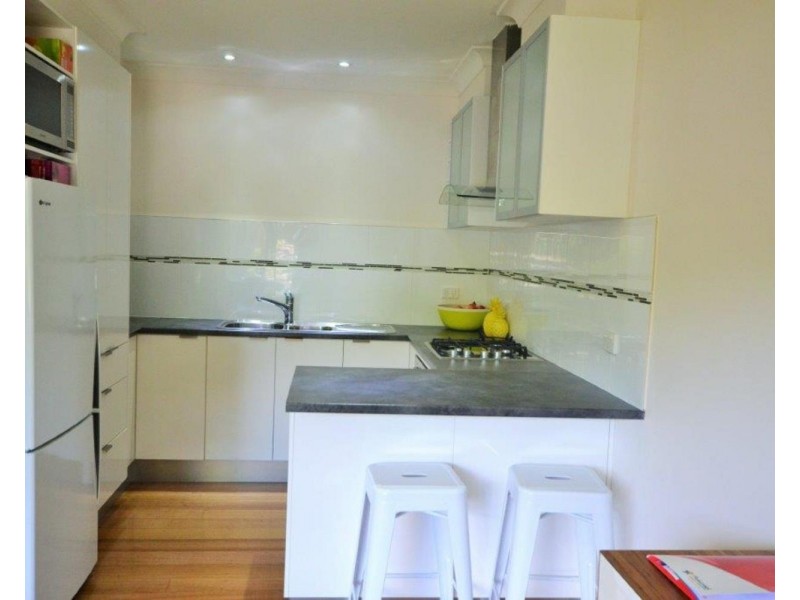 2/28 Shakespeare Avenue, Mooroolbark VIC 3138